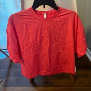 NWT Lululemon Train Short Sleeve shirt